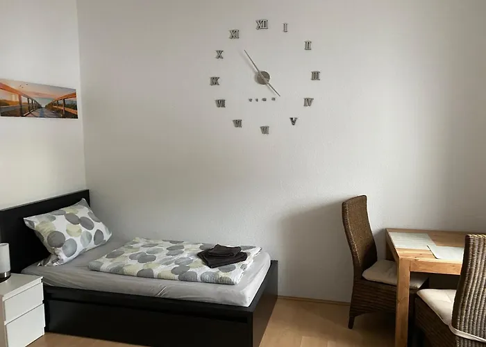 Work&travel - Gratis Netflix - Seht Gute Verkehrsanbindung Bochum