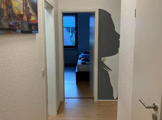 Work & Travel - Gratis Netflix - Seht Gute Verkehrsanbindung